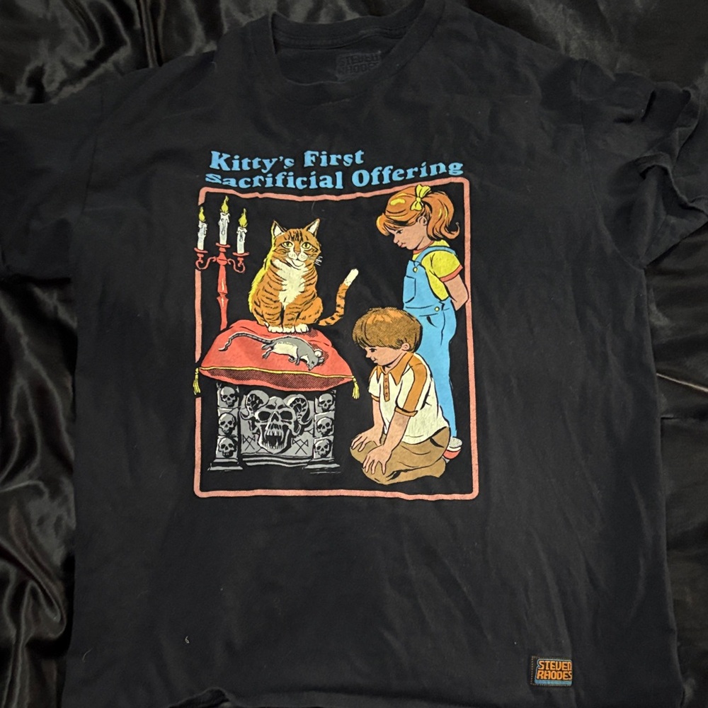 Steus Rhodes Black Graphic Tee - Short Sleeve